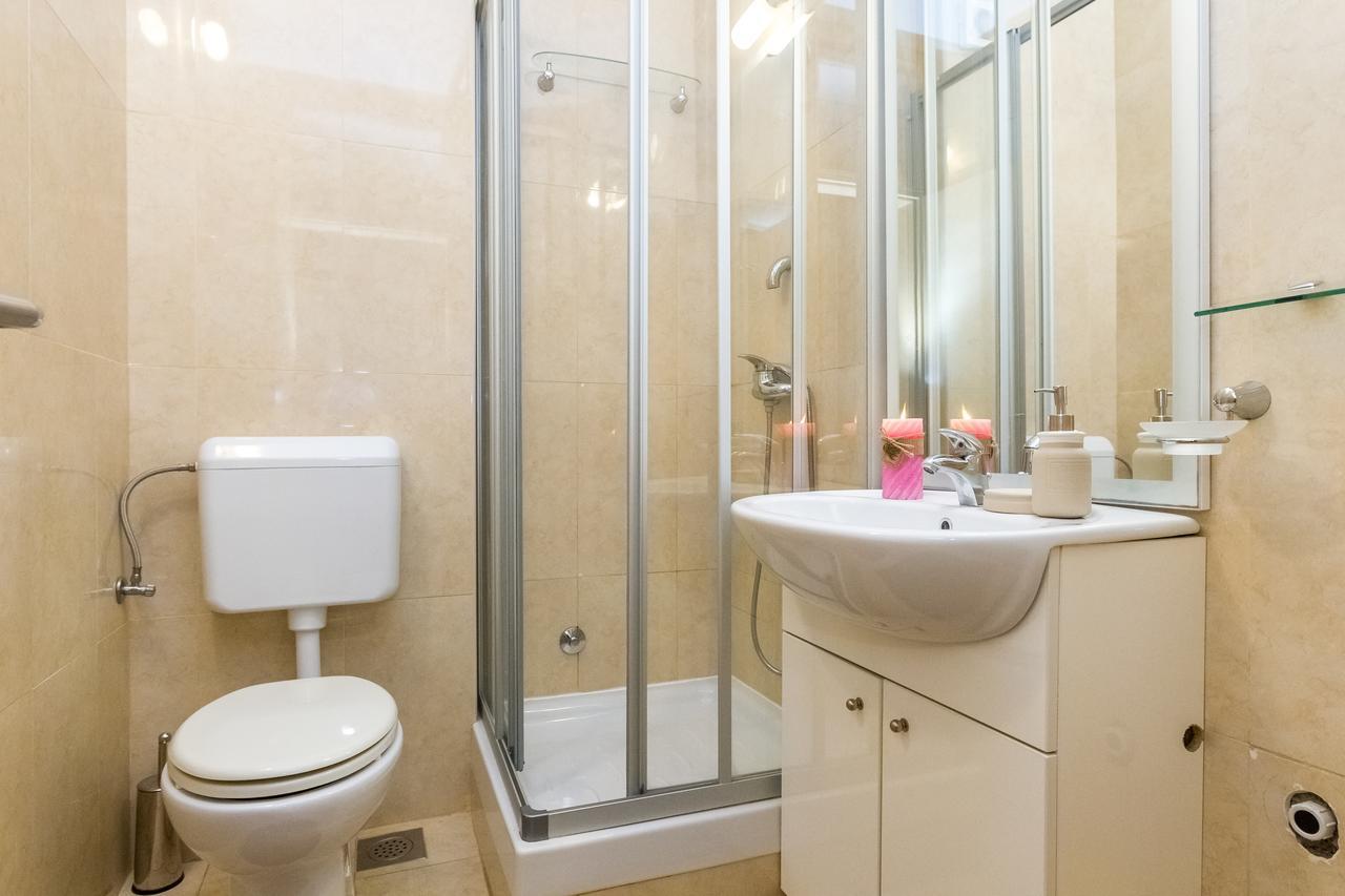 Maru Apartments Novalja Pokoj fotografie
